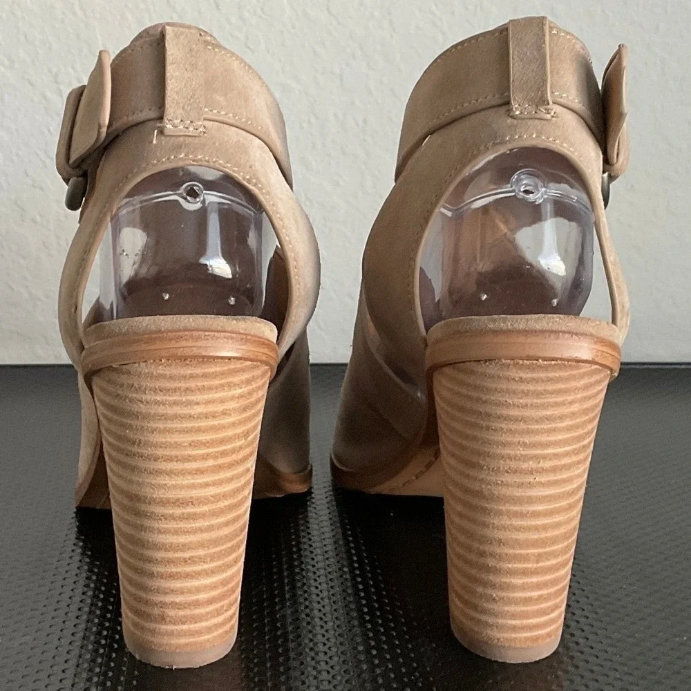 Marc Fisher LTD Tim Beige Tan Suede Open‎ Toe Buckle Block Heel Booties 7.5M